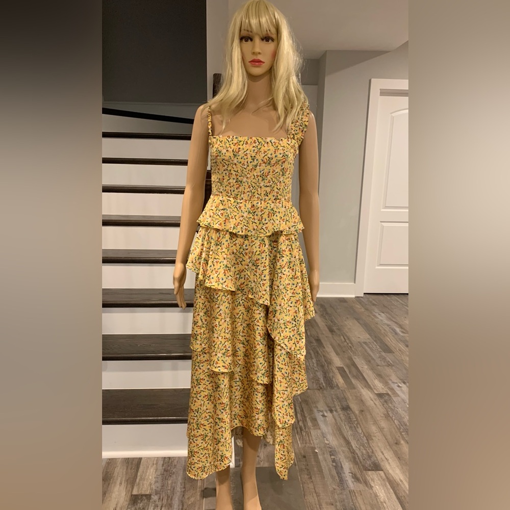 Petersyn Alcott midi dress in yellow printed crepe